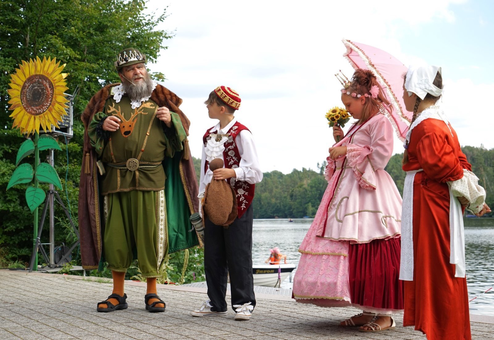 Der König der Jagd und die Prinzessin Der König der Jagd und die Prinzessin